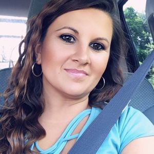 Meet your Posher, Cynthia